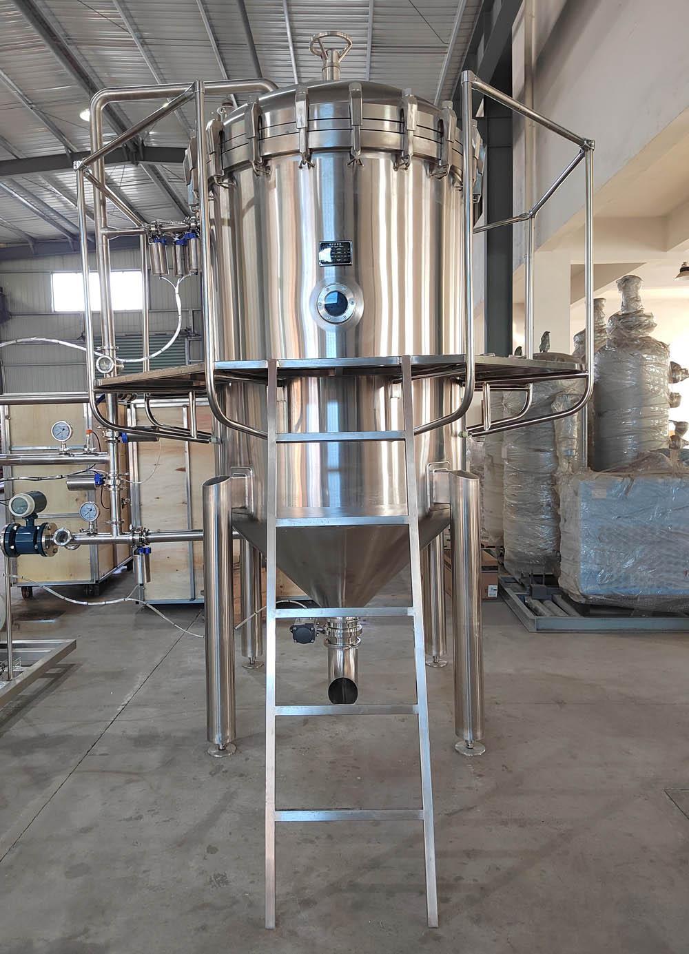 Candle-Type Diatomaceous Earth Filtration System